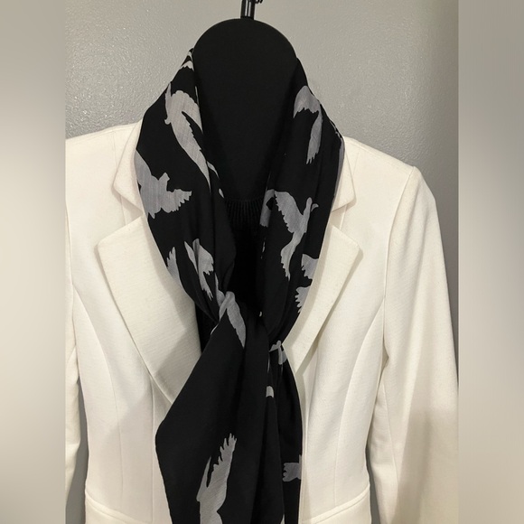 100% Wool Scarf Shawl black gray - Picture 8 of 9